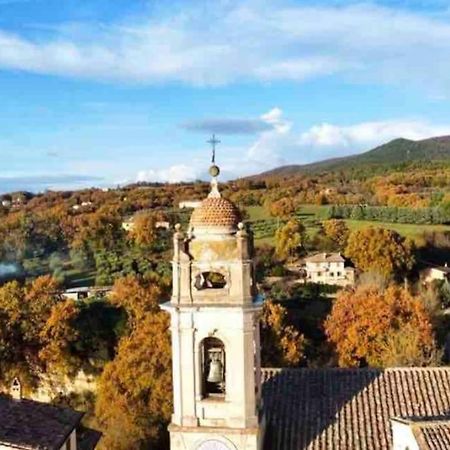 Apartmán La Casina Di Nada Massa Martana Exteriér fotografie